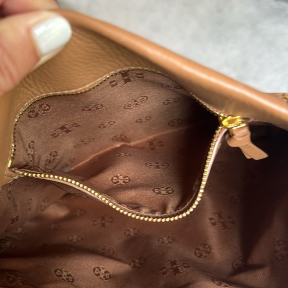 Tory Burch Pebbled Leather Shoulder/Crossbody Gold Chain Bag 12”X12” - Picture 8 of 9